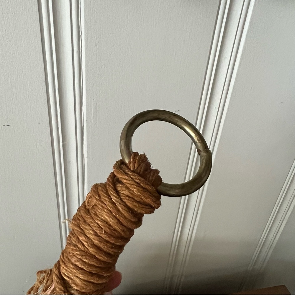 1970s Handmade Wood & Macrame Hanging Planter - Picture 9 of 10